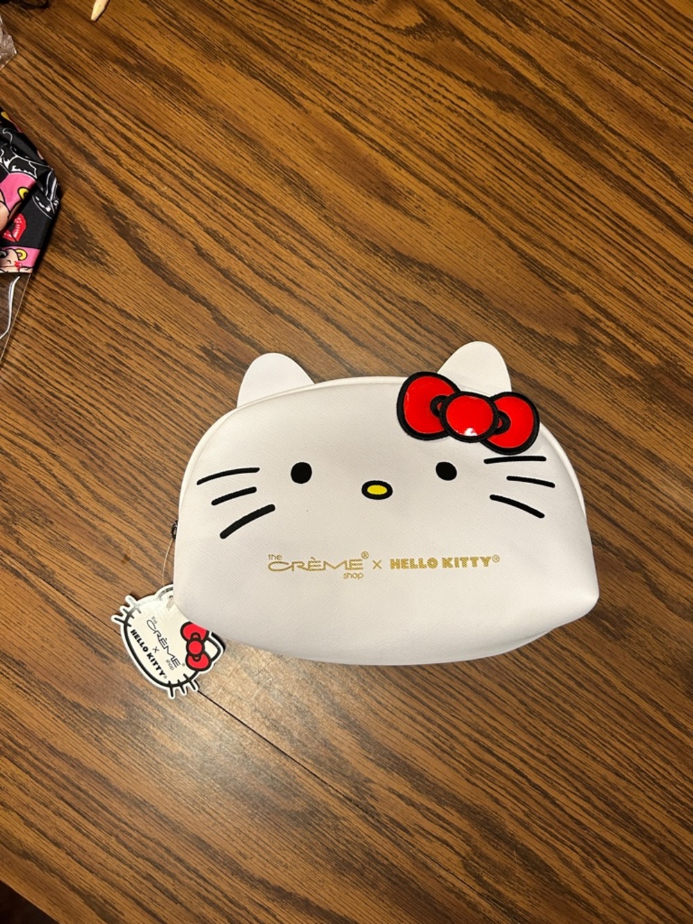 BRAND NEW WITH TAGS Crème x hello kitty makeup bag
